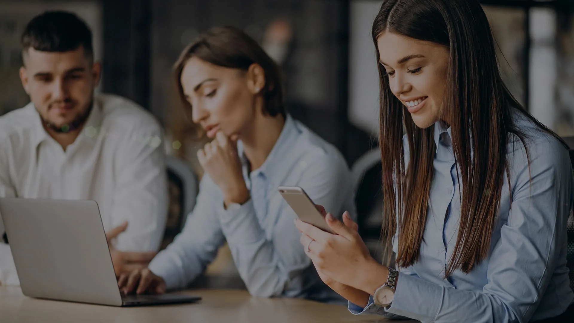 Unleash the growth within your business - 问鼎娱乐游戏APP
